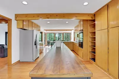 6061 Blackberry Lane, Buford, GA 30518 - Photo 10