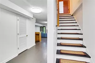 6061 Blackberry Ln, Buford, GA 30518 - Photo 18