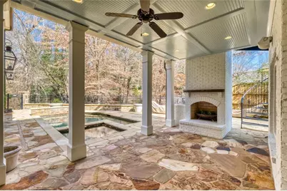 8 W Wieuca Road NE, Atlanta, GA 30342 - Photo 26