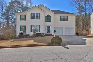 1018 Carriage Trace Cir, Stone Mountain, GA 30087 - Photo 1