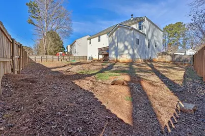 1018 Carriage Trace Circle, Stone Mountain, GA 30087 - Photo 32