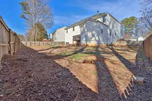 1018 Carriage Trace Cir, Stone Mountain, GA 30087 - Photo 32