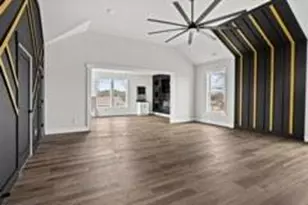 392 Price Pl, Norcross, GA 30071 - Photo 6