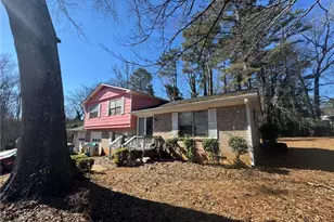 3919 Bressler Cir, Decatur, GA 30035 - Photo 4