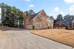 1431 Great Shoals Dr, Lawrenceville, GA 30045 - Photo 2