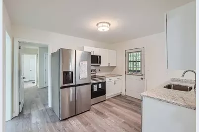 1747 Venetian Drive SW, Atlanta, GA 30311 - Photo 10