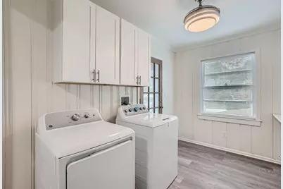 1747 Venetian Drive SW, Atlanta, GA 30311 - Photo 24