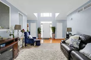 215 Pebblecreek Pl SW, South Fulton, GA 30331 - Photo 4