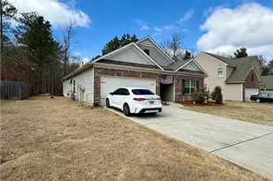 653 Scotland Dr, Dallas, GA 30132 - Photo 2