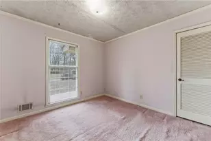 6950 Knollwood Dr, Morrow, GA 30260 - Photo 12