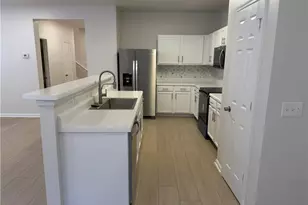 3317 Fernview Dr, Lawrenceville, GA 30044 - Photo 6