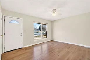 8399 Attleboro Dr, Jonesboro, GA 30238 - Photo 4