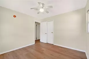 8399 Attleboro Dr, Jonesboro, GA 30238 - Photo 12