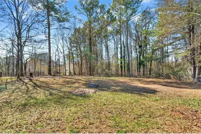 8399 Attleboro Drive, Jonesboro, GA 30238 - Photo 18