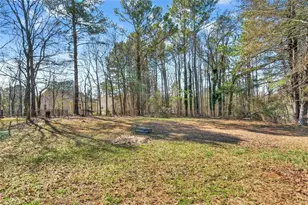 8399 Attleboro Dr, Jonesboro, GA 30238 - Photo 18