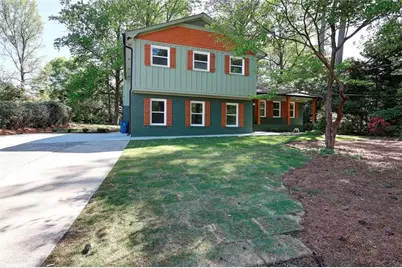 2538 Three Bars Drive, Grayson, GA 30017 - Photo 2