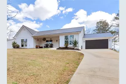 215 Almon Avenue, Tallapoosa, GA 30176 - Photo 2