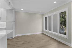 49 Ivy Gates, Atlanta, GA 30342 - Photo 14