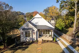 419 Campbell Hill St NW, Marietta, GA 30060 - Photo 2