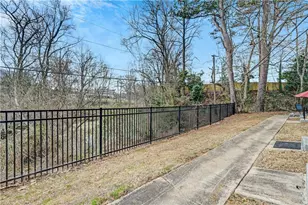 3133 Buford Hwy NE, Atlanta, GA 30329 - Photo 24