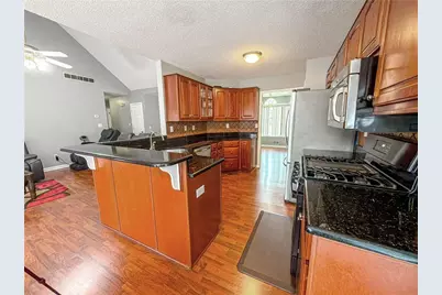 2950 Mandy Court, Jonesboro, GA 30236 - Photo 10