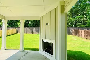 518 Winding Rose Dr, Hoschton, GA 30548 - Photo 40