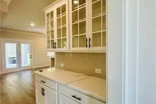 518 Winding Rose Dr, Hoschton, GA 30548 - Photo 6
