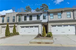 1049 Collections Dr, Lawrenceville, GA 30043 - Photo 2