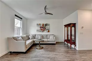 1049 Collections Dr, Lawrenceville, GA 30043 - Photo 26