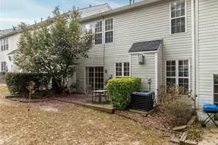 129 Regent Pl, Woodstock, GA 30188 - Photo 6