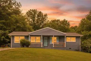 3222 Jamaica Rd NW, Atlanta, GA 30318 - Photo 2