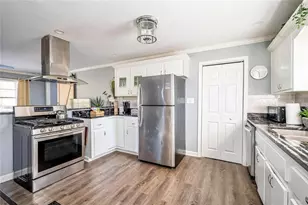 3222 Jamaica Rd NW, Atlanta, GA 30318 - Photo 10