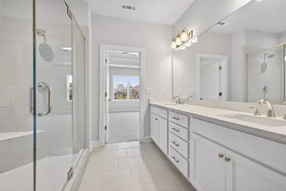 5662 Evelyn Lane, Flowery Branch, GA 30542 - Photo 32