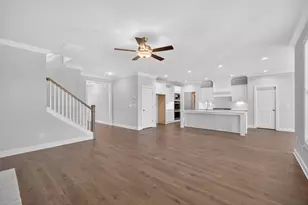 5662 Evelyn Ln, Flowery Branch, GA 30542 - Photo 10