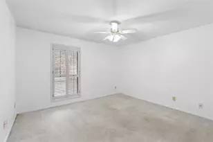 3891 Cedar Cir, Tucker, GA 30084 - Photo 18