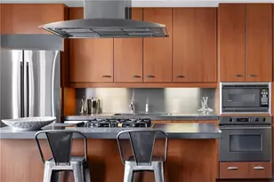 206 11th St NE, Atlanta, GA 30309 - Photo 10