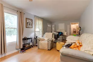 108 Wills Dr, Alpharetta, GA 30009 - Photo 4