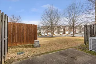 2218 Executive Dr, Duluth, GA 30096 - Photo 16