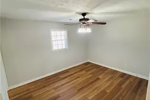 2755 Milton Bryan Dr, Loganville, GA 30052 - Photo 12