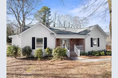 59 W Wright Street, Winder, GA 30680 - Photo 2