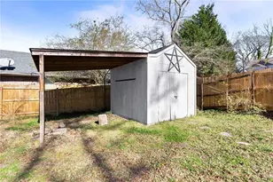 59 W Wright St, Winder, GA 30680 - Photo 32