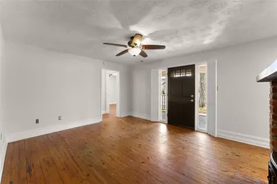 59 W Wright Street, Winder, GA 30680 - Photo 6