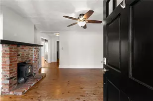 59 W Wright St, Winder, GA 30680 - Photo 4