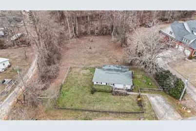 5852 Overby Road, Flowery Branch, GA 30542 - Photo 2