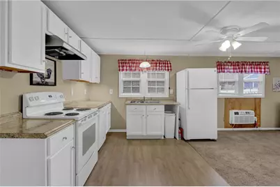 5852 Overby Road, Flowery Branch, GA 30542 - Photo 8