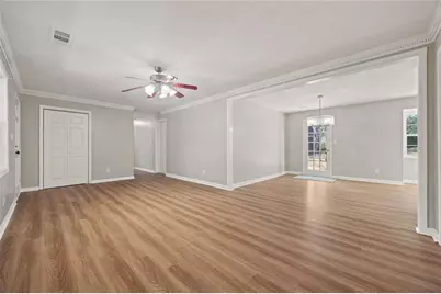 4051 Seven Hills Court, Stone Mountain, GA 30083 - Photo 4