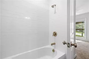 552 Ember Ln NW, Atlanta, GA 30318 - Photo 36