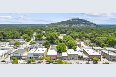 5367 E Mountain Street, Stone Mountain, GA 30083 - Photo 10