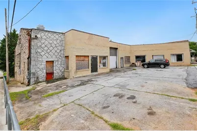 5367 E Mountain Street, Stone Mountain, GA 30083 - Photo 2