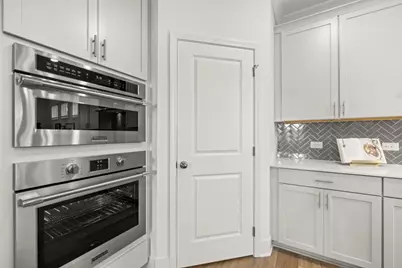 2909 Beaver Dam Lane, Gainesville, GA 30507 - Photo 4